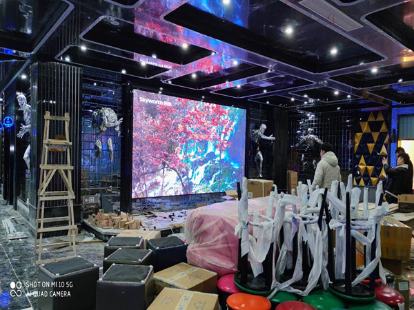 金川室内P2.5全彩显示屏