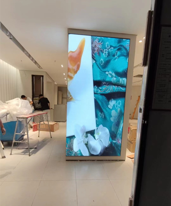 金川商场门店转角LED显示屏
